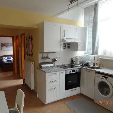 Center Apartman